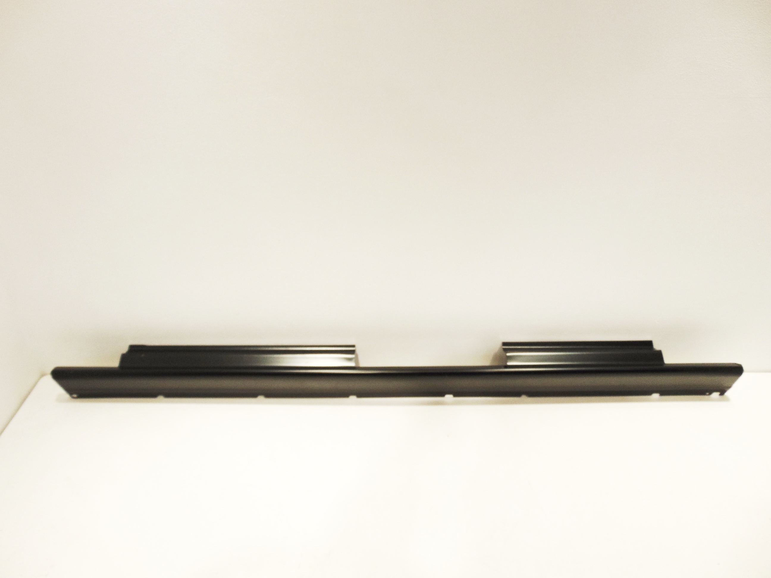 Rocker Panel LH/Drive Fits 04 07 Chevrolet Silverado 1500 Tahoe 0856